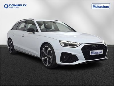 2024 Audi A4 35 TFSI Black Edition 5dr S Tronic photo