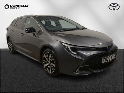 2025 TOYOTA COROLLA 1.8 HYBRID DESIGN 5DR CVT 24,795 403.05 PER MONTH MILEAGE 19,196 MILES... photo