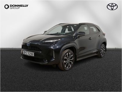 2023 TOYOTA YARIS CROSS 1.5 HYBRID DESIGN 5DR CVT 16,645 278.12 PER MONTH MILEAGE 52,305 MILES... photo