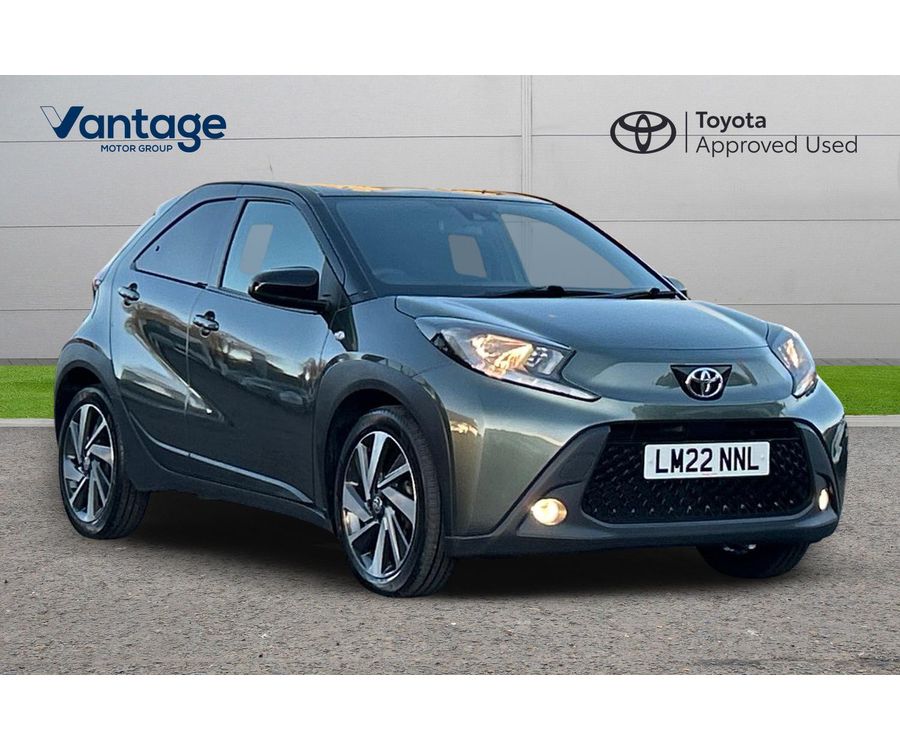 2022 TOYOTA AYGO X