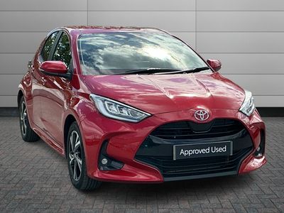 2024 TOYOTA YARIS 1.5 HYBRID DESIGN 5DR CVT HATCHBACK 18,299 224.20 PER MONTH MILEAGE 7,369... photo