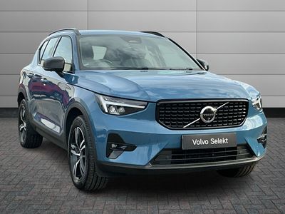 2023 Volvo XC40