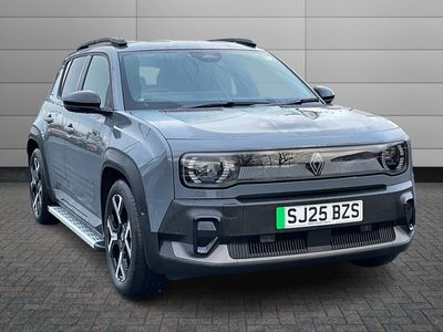 2025 RENAULT 4 110KW TECHNO 52KWH COMFORT RANGE 5DR AUTO ESTATE 22,995 285.75 PER MONTH... photo