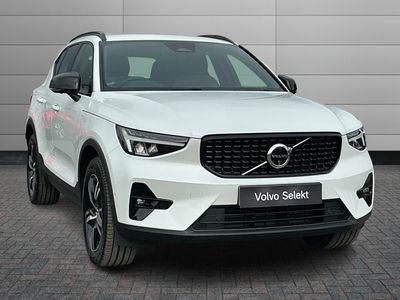 2023 Volvo XC40