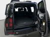 LAND ROVER Defender SE