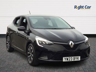 2023 RENAULT CLIO EVOLUTION TCE 12,699 MILEAGE 18,529 MILES FUEL TYPE PETROL TRANSMISSION MANUAL DISTANCE... photo