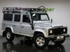 Land Rover Defender County Station Wagon Td5 (9 seater)