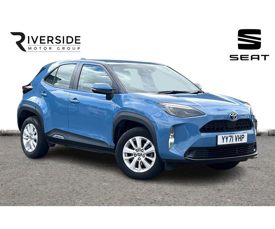 2022 TOYOTA YARIS CROSS