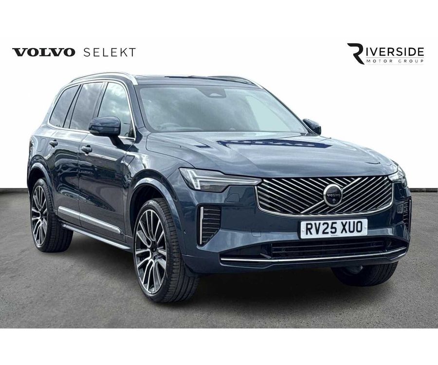 2025 VOLVO XC90