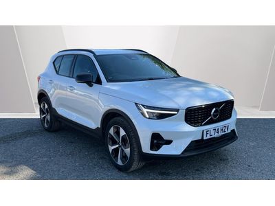 Volvo XC40 listing photo
