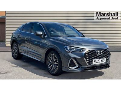 Audi Q3 listing photo