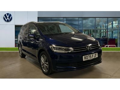 Volkswagen Touran listing photo