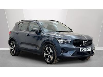 Volvo XC40 listing photo