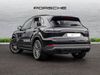 Porsche Cayenne Platinum Edition (MY22)