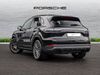 Porsche Cayenne Platinum Edition (MY22)