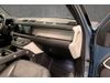LAND ROVER Defender SE