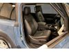 LAND ROVER Defender SE