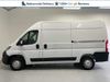 Peugeot Boxer 335 Professional Premium+ L2 H2 MWB 2.2 BlueHDi 140ps