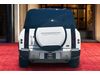 LAND ROVER Defender SE