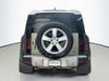 LAND ROVER Defender SE