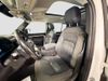 LAND ROVER Defender SE