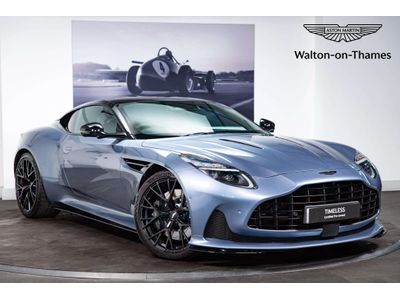 Aston Martin DB12 2025