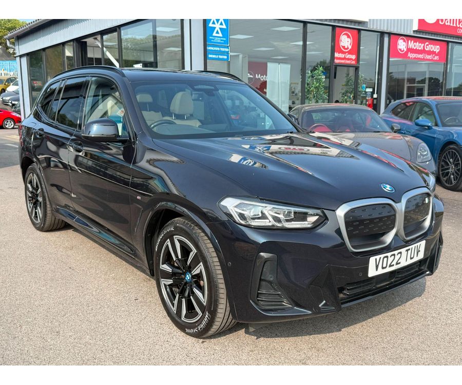 2022 BMW IX3