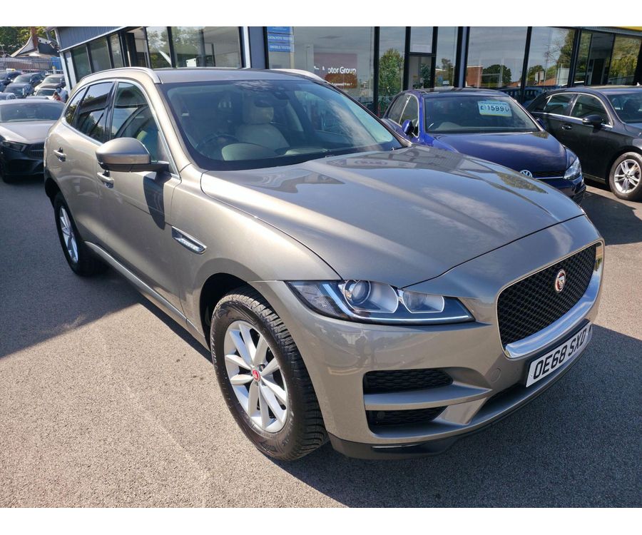 2019 JAGUAR F-PACE