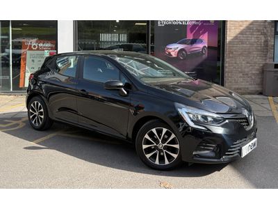 2023 RENAULT CLIO 1.0 TCE 90 EVOLUTION 5DR 12,195 MILEAGE 26,451 MILES FUEL TYPE PETROL... photo