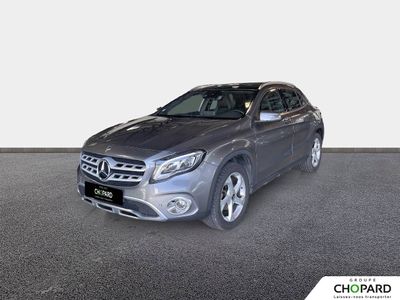 Mercedes-Benz GLA  180 7-g dct Sensation