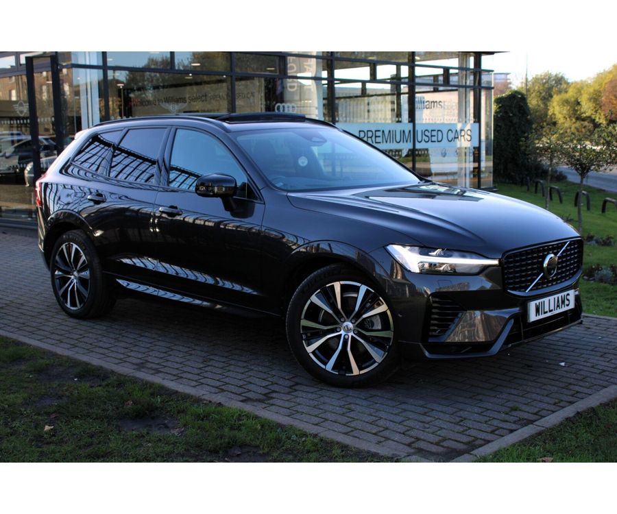2022 VOLVO XC60