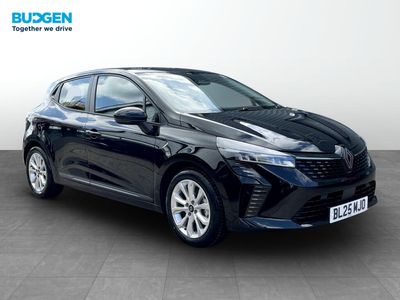 2025 RENAULT CLIO 1.6 E TECH EVOLUTION AUTO EURO 6 S S 5DR 16,491 MILEAGE... photo