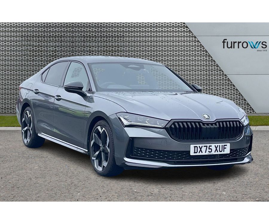 2025 SKODA SUPERB