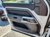 LAND ROVER Defender S