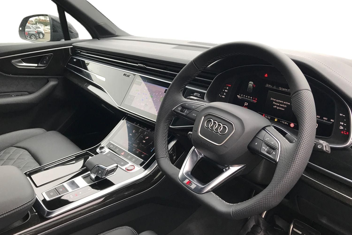 Audi Q7 Black Edition TFSI 507 PS tiptronic