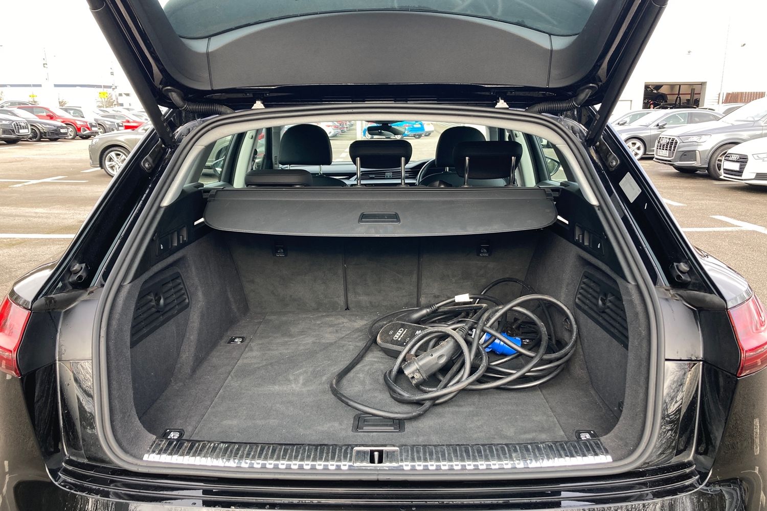 Audi e-tron Technik 50 quattro 230,00 kW