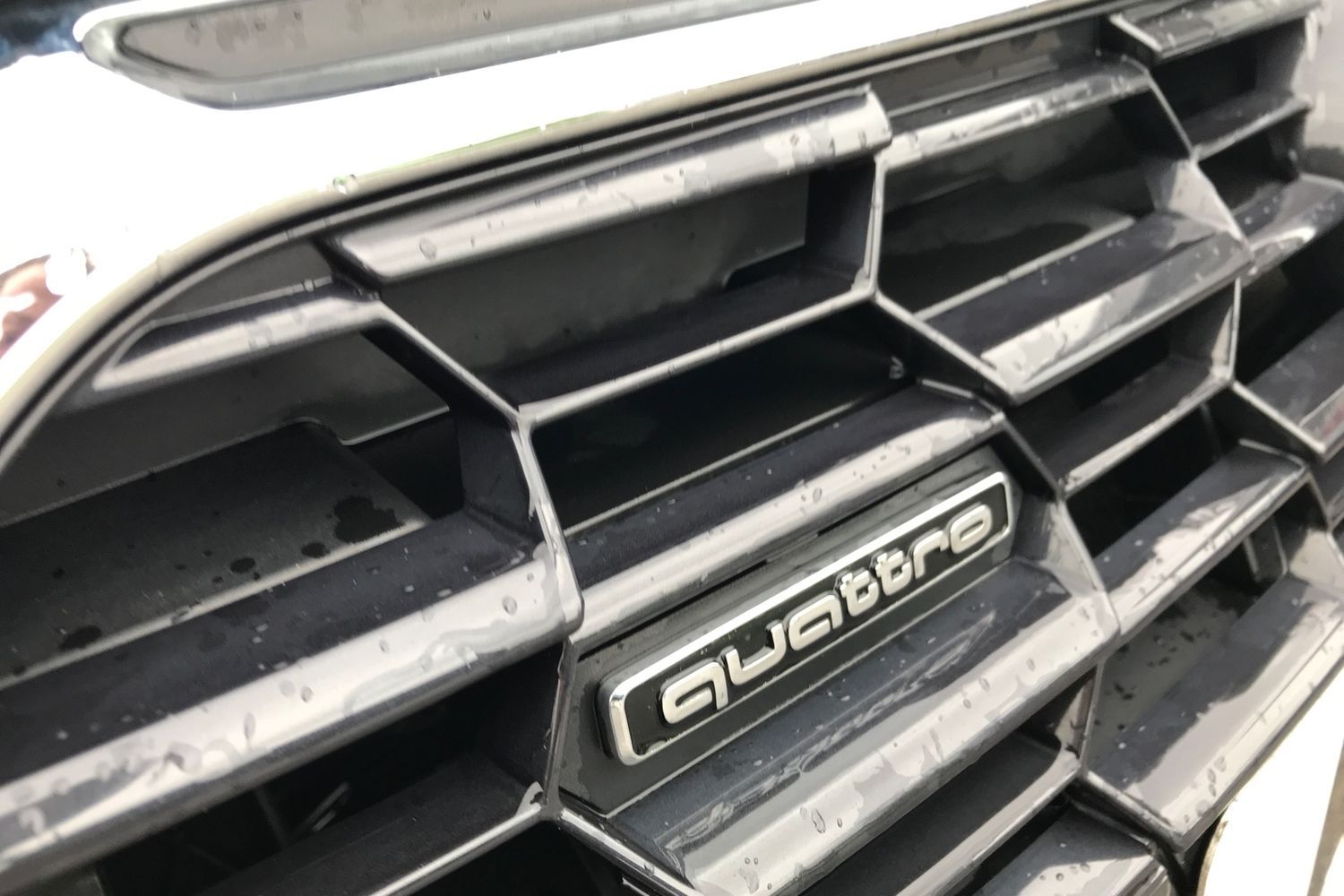 Audi A5 Coup- Sport 40 TDI quattro 204 PS S tronic